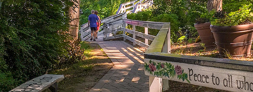 Lake Geneva Shore Path